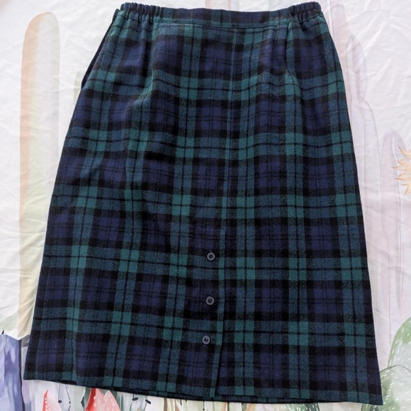 True Vintage 70's Barclay Square 100% Wool Green & Navy Blue Tartan Plaid Skirt - Picture 3 of 7